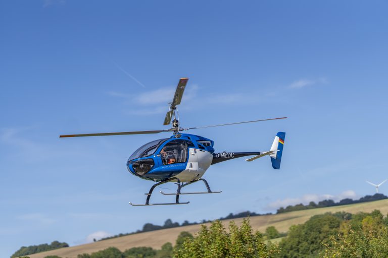 CoAX-Hubschrauber im Flug